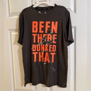 Xersion Tee with Orange Basketball Graphic, youth XL